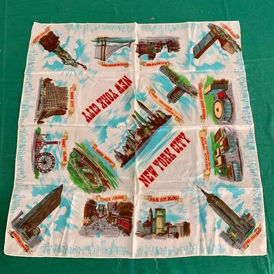 LOT 273 VINTAGE RAYON NEW YORK CITY SCARF