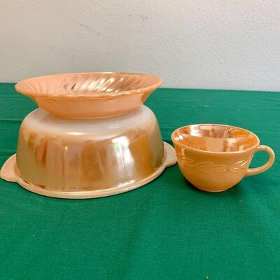 LOT 285  VINTAGE FIRE KING LUSTERWARE