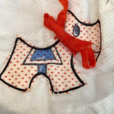 LOT 296 VINTAGE BABY PLAYSUIT & CAP DOG APPLIQUE 