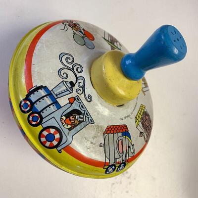 LOT 299 GROUP OF VINTAGE BABY TOYS PLAYSCHOOL * TOP *WOOD CAR