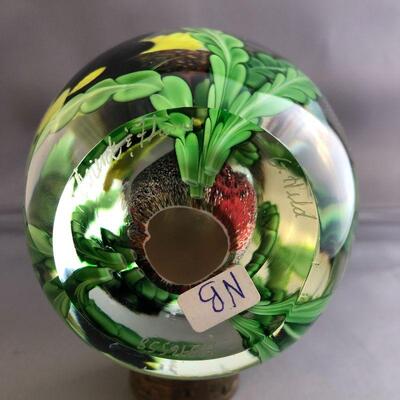 Beta 2 Fish Large paperweight 5.5"- signed Orient & Flume, G Held, H046558