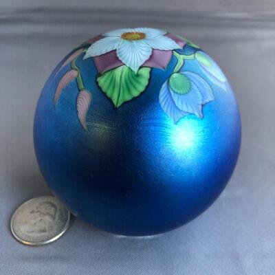 Iridescent Blue Floral Lg pw - signed Orient & Flume, Greg Held, 1992
