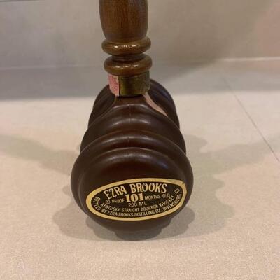 Ezra brooks whiskey gavel vintage 