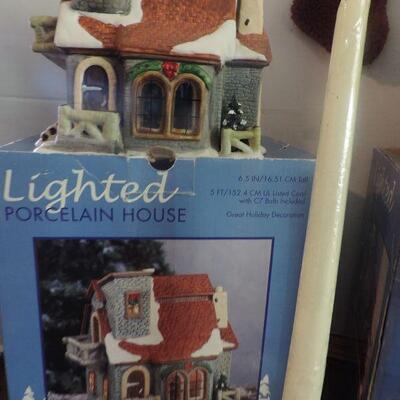 PORCELAIN CHRISTMAS  HOUSES