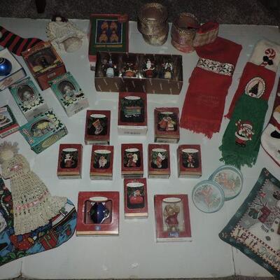 (NEW) KEEPSAKE & DREAMSICLE ORNAMENTS