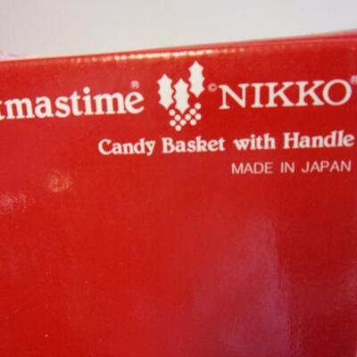 Lot 28 - Christmastime Nikko Candy Basket With Handle