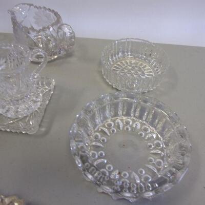 Lot 29 - Crystal Ashtrays & Serving Items