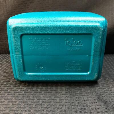 Igloo® Munchmate Plus Rotating Lid Mini Cooler