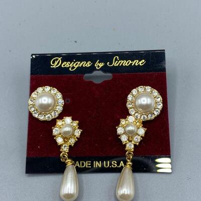 Faux Pearl and Rhinestone Earrings on Card YD#011-1120-00127