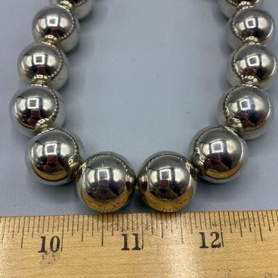Large Silvertone Bead Choker Necklace YD#011-1120-00128