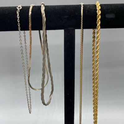 Set of 5 Various Link and Length Vintage Necklaces YD#011-1120-00132