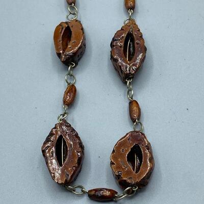 Laquered Wood Knot Beaded Necklace YD#011-1120-00134