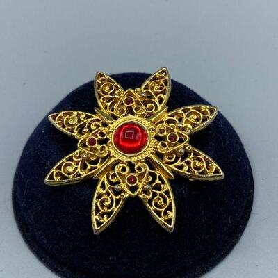 Gold Tone & Red Cabochon Star Cross Pin YD#011-1120-00146