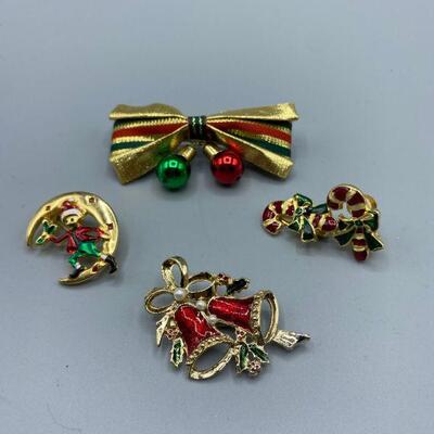 Holiday Jewelry Lot YD#011-1120-00153