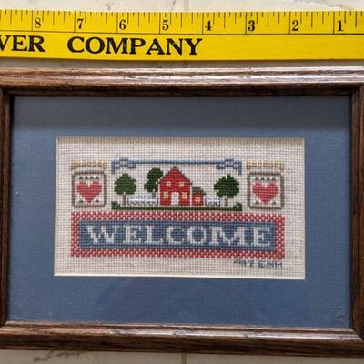 Lot # 9 s -Vintage Counted Cross Stitch in Wooden Frame WELCOME Country House Hearts Garden