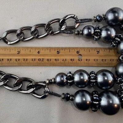 Big Gray Beads Necklace