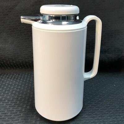 Corning Thermiqueâ„¢ Insulated Pitcher