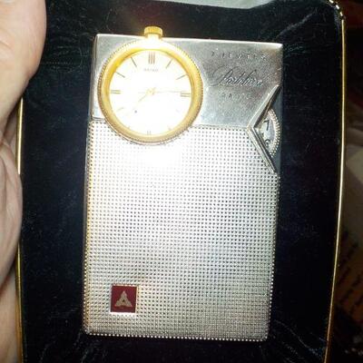 " Porta Alarm Radio" 1960's. Matsushita Mfg.