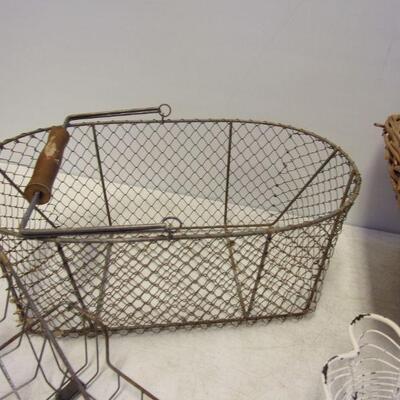 Lot 58 - Several Styles Of Baskets 