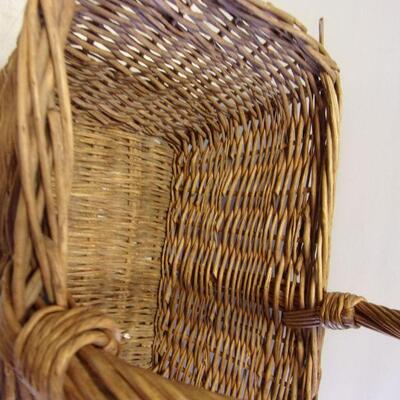 Lot 58 - Several Styles Of Baskets 