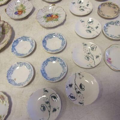 Lot 59 - Porcelain Demitasse Saucers 