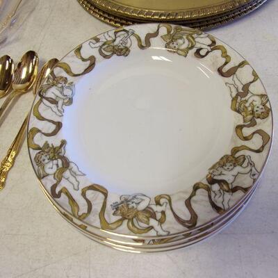 Lot 64 - Cambridge Silversmiths Cranston Gold & American Atelier Heavenly Hosts 