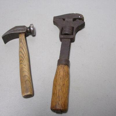 Lot 69 - Vintage Steel Drop Forged Champion Cobbler Shoemaker Hammer 