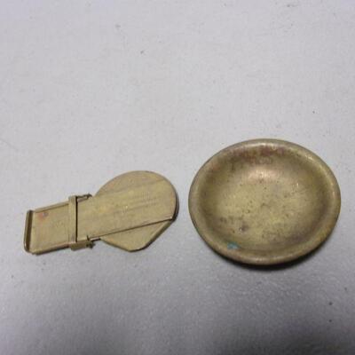 Lot 70 - Brass Counterfeit Coin Detector Scale