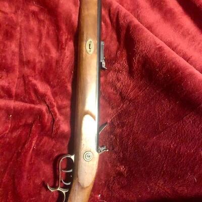Thompson center Hawken flintlock 45 caliber rifle