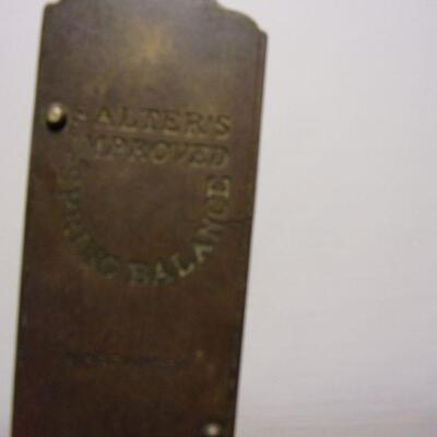Lot 75 - Vintage Collectible Salter's Improved Spring Balance Brass Scale 