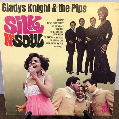 #9 Gladys Knight & the Pips Silk N' Soul  SS711 