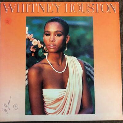 #84 Whitney Houston AL8-8212 