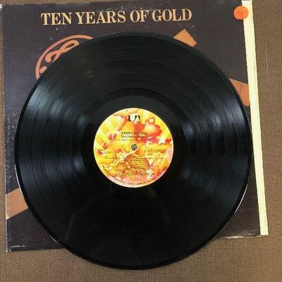 #135 Kenny Rogers Ten Years of Gold UA-LA835-H 