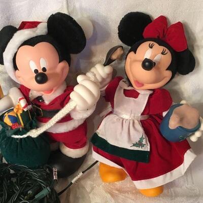 DR#180 - Animated Mickey & Minnie Christmas