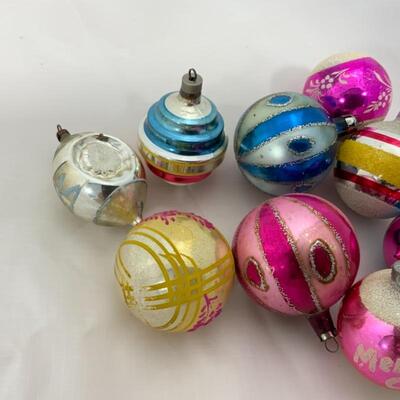(112) Vintage | Nine Vibrantly Colored Ornaments | Multiple Makers