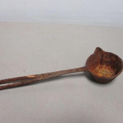 Lot 87 - Vintage Hot Lead Smith's Ladle