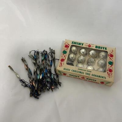 (121) Vintage | Metal Icicles & Mini Shiny Brite Ornaments