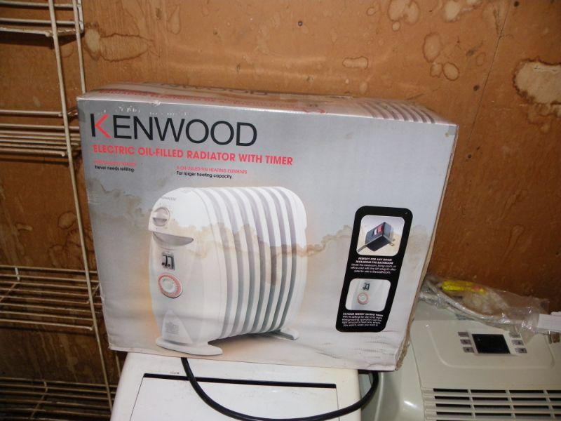 Kenwood Portable self contain Oil heater. New.