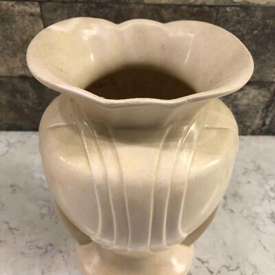 L27: Pottery Vase