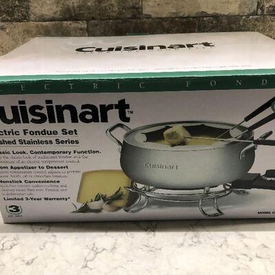 L28: Cuisinart Electric Fondue Set