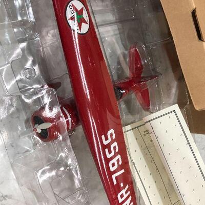 L30: Texaco Die-cast metal Airplanes