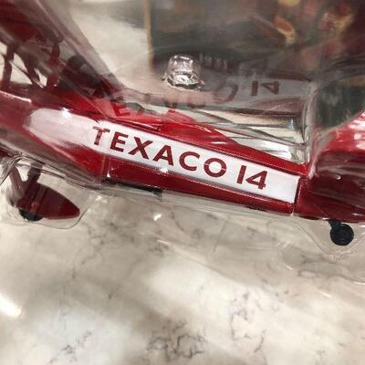 L33: Texaco Die-cast metal  Airplanes