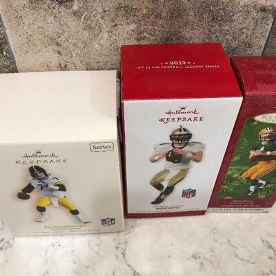 L54: Hallmark Pro Player Ornaments
