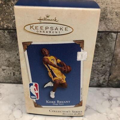 L55: Kobe Bryant Ornament