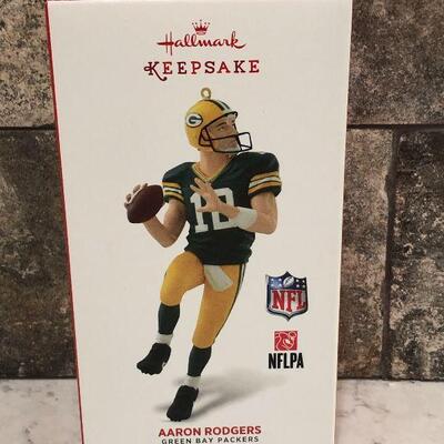 L56: Aaron Rodgers Ornament