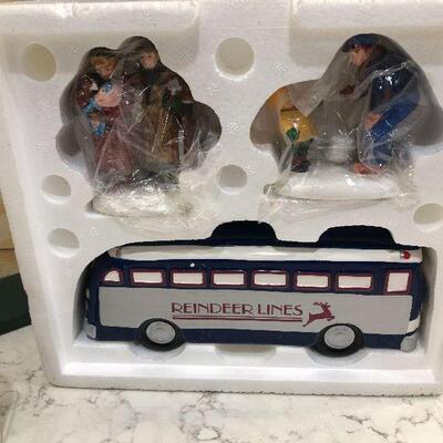 L58: Christmas Lot/ Dept 56