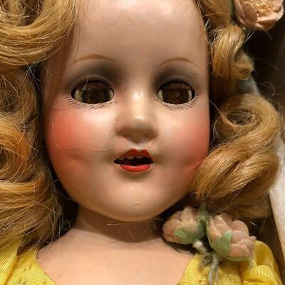 L60: Sonja Henie Madame Alexander Doll