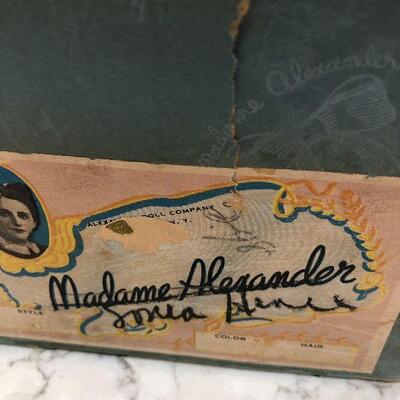 L60: Sonja Henie Madame Alexander Doll