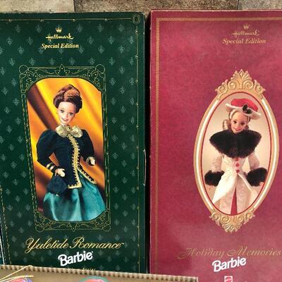 L61: Victorian Barbie Collectibles Lot