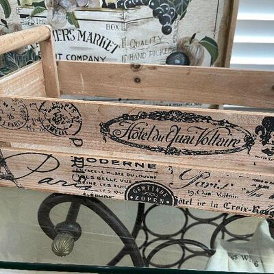 L76: Floral Print Wall Art and Basket